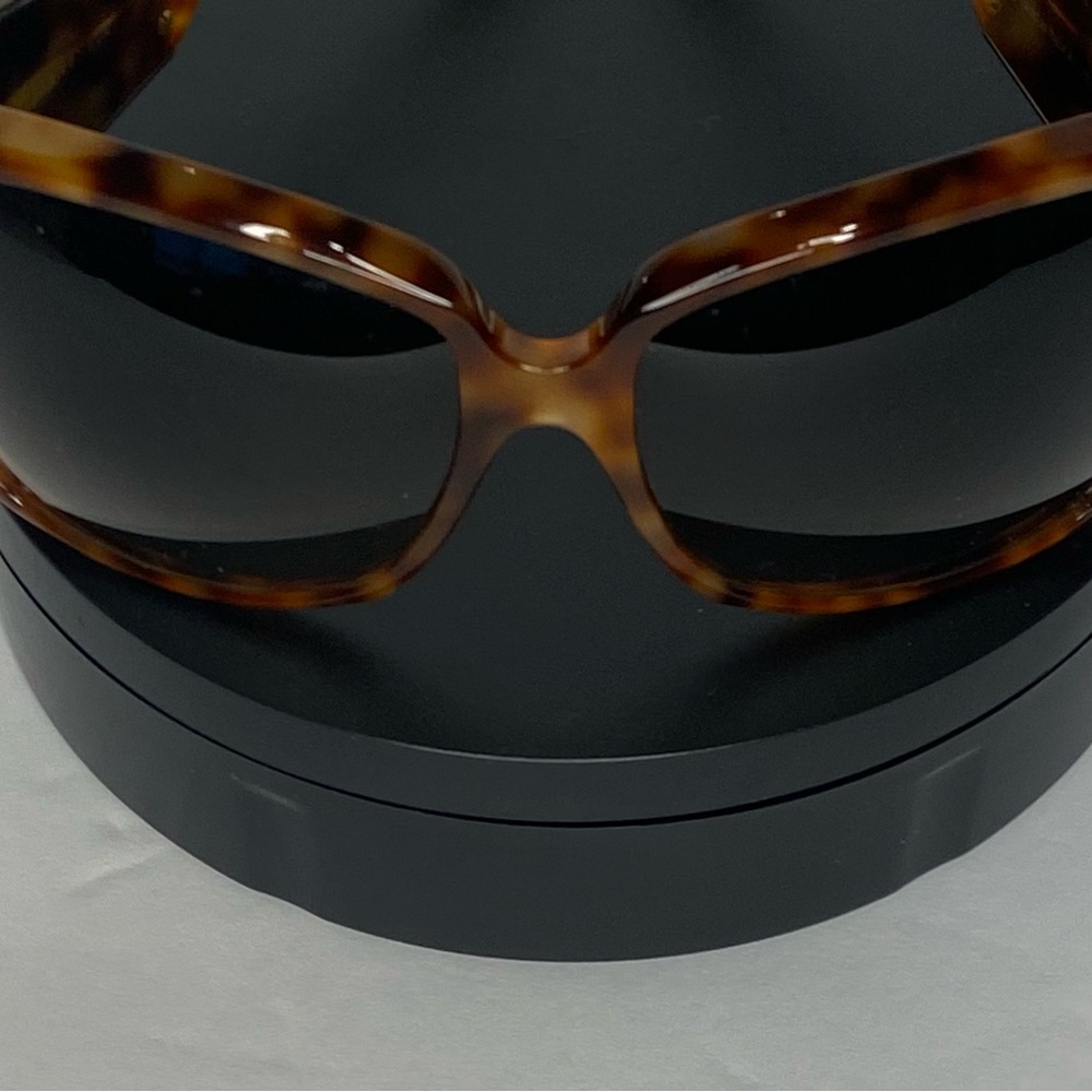 Bottega Veneta Sunglasses, Havana Brown. - Picture 7 of 7